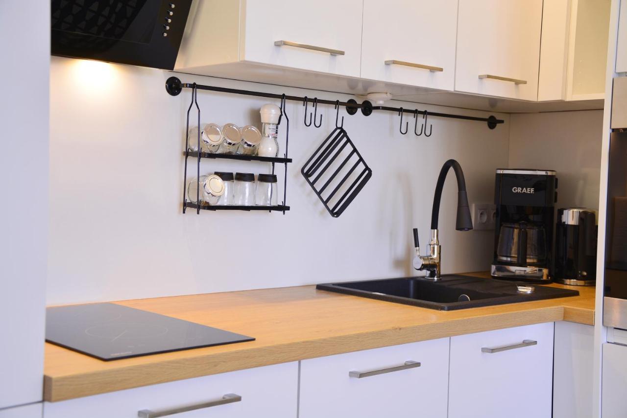 Apartamenty Bryza-Matejki 1B-Parking 斯维诺乌伊希切 外观 照片