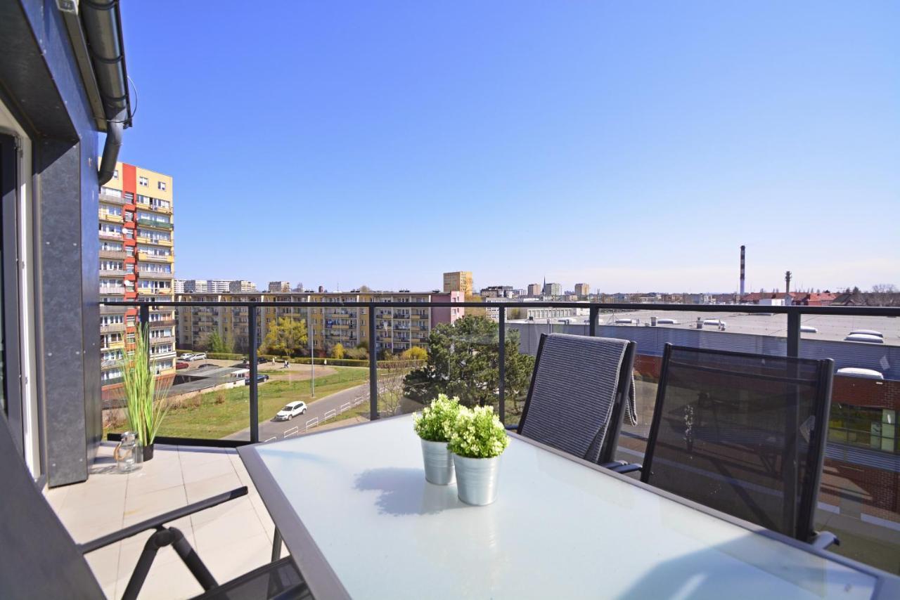 Apartamenty Bryza-Matejki 1B-Parking 斯维诺乌伊希切 外观 照片